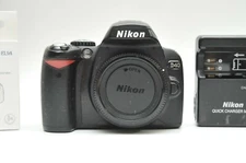 Nikon D40 SLR Digital Camera SN# 3749098