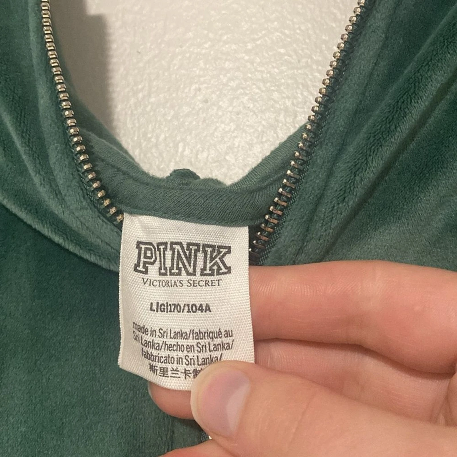 UNDERCOVER Felpa ROSA Victoria’s Secret in velluto e velluto con cappuccio e zip intera Taglia L