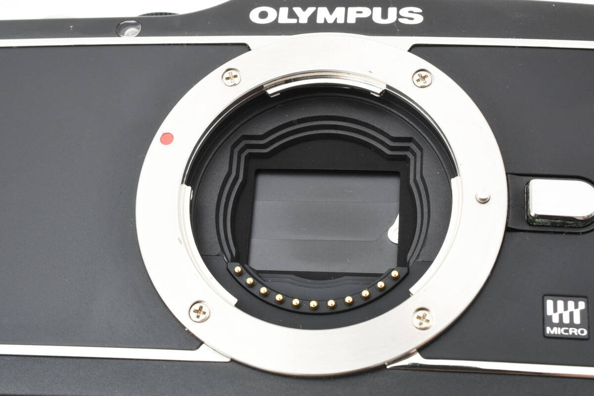 【オリンパス】PEN E-P3 black Olympus E-P3 PEN Digital Camera with 14-42mm Lens V204031BU000