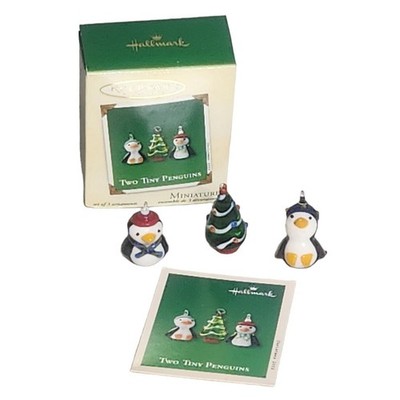 2002 Hallmark Two Tiny Penguins Keepsake Miniature Ornament Set of 3 IOB QXM4413