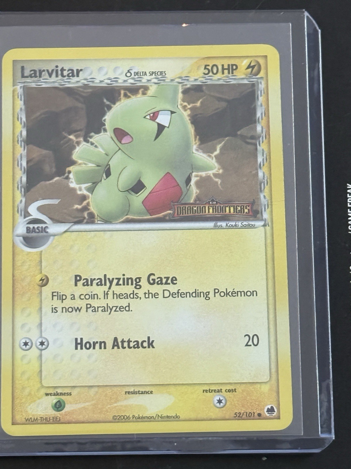 Pokémon TCG Larvitar Delta EX Dragon Frontiers LP Species 52/101
