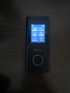 GlocalMe Numen Air 5G Wi Fi Hotspot Modem Dual Band Touchscreen Unlocked Black