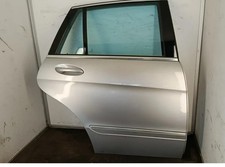 Tür hinten rechts Mercedes R-Klasse w251 775 Iridiumsilber Tür hinten rechts Mercedes R-Klasse w251 775 Iridiumsilber
