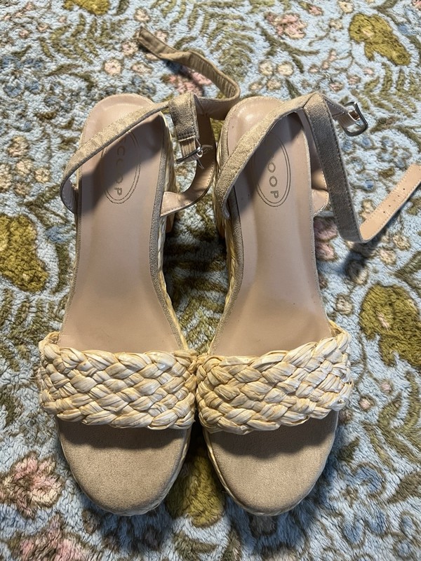 Scoop Beige Synthetic Braided Platform Strappy Ankle Strap Buckle Sandals 10