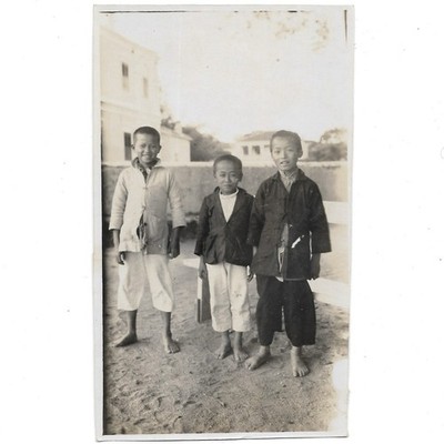 Chinese Youngsters Amoy China US Navy Sailors Ship USS Sacramento Aid 1923 1920s