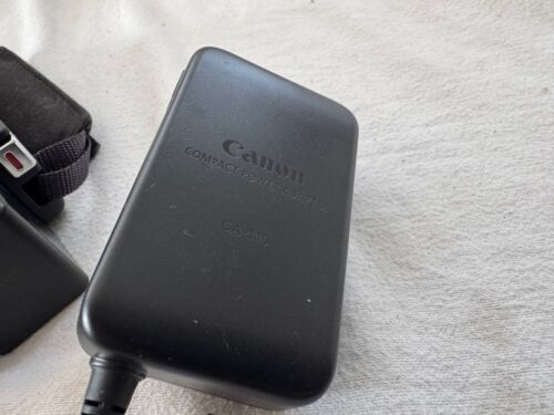 Canon VIXIA HF R82 HD Digital Video Camera Camcorder - Picture 4 of 6