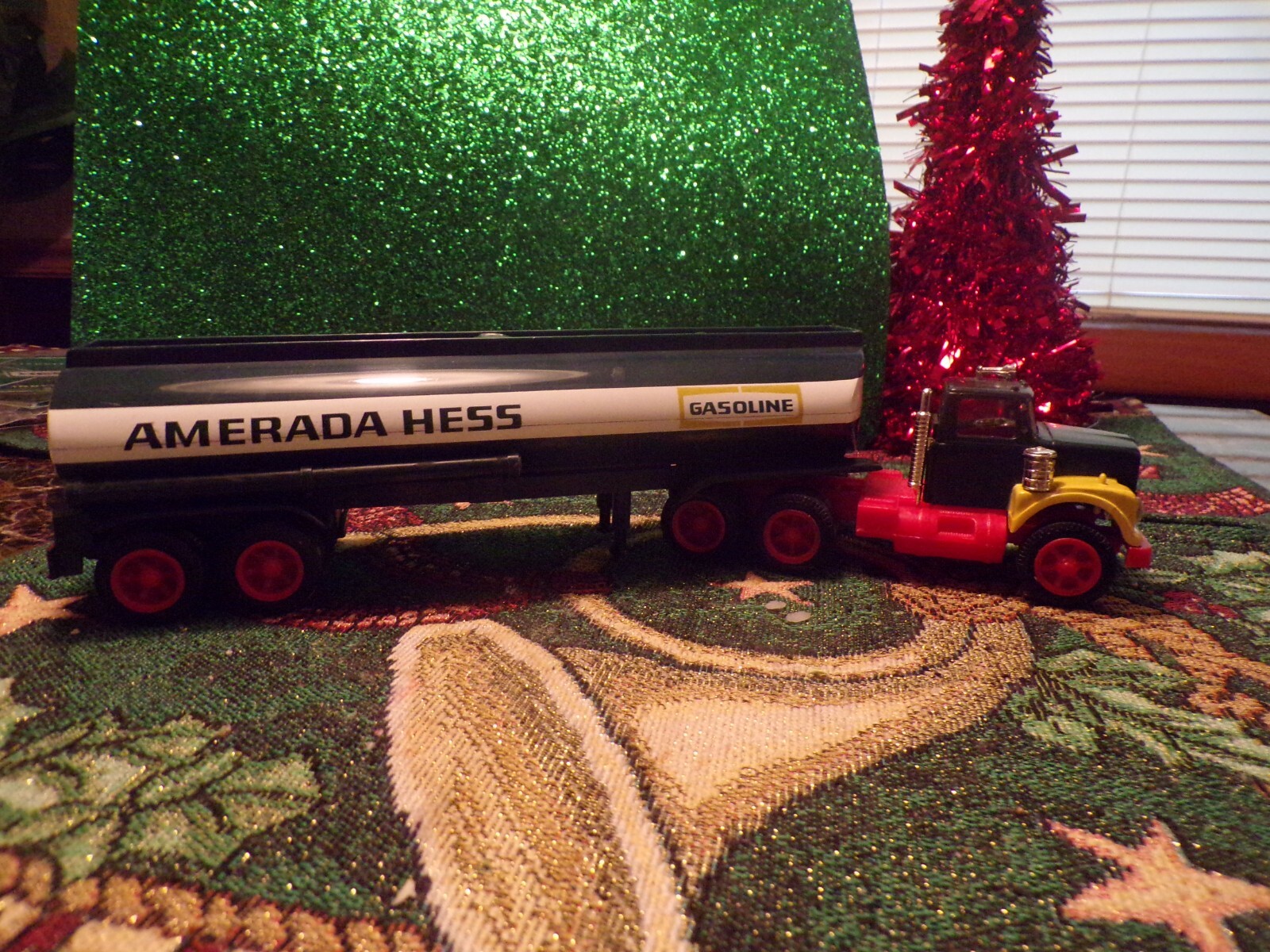 AMERADA HESS TOY TRUCK CUSTOM RARE TRUCK FOR DISPLAY eBay