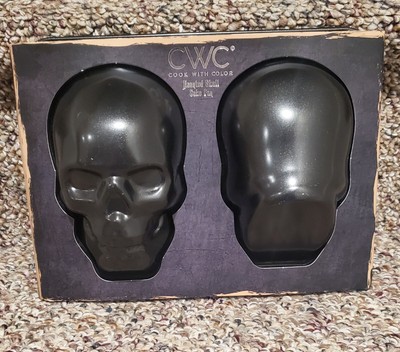 Small Skull Baking Pans