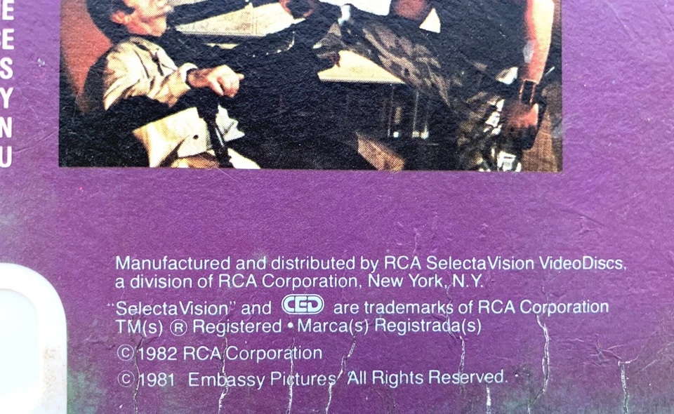 1982 ESCAPE FROM NEW YORK - CED Video Disc - Laser Disc Foto 3 de 4