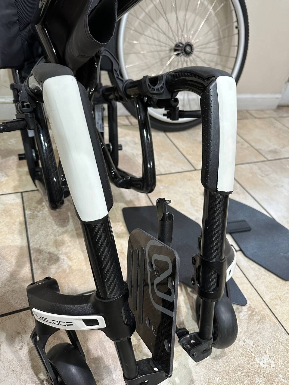 Motion Composites Veloce Ultralight Wheelchair eBay