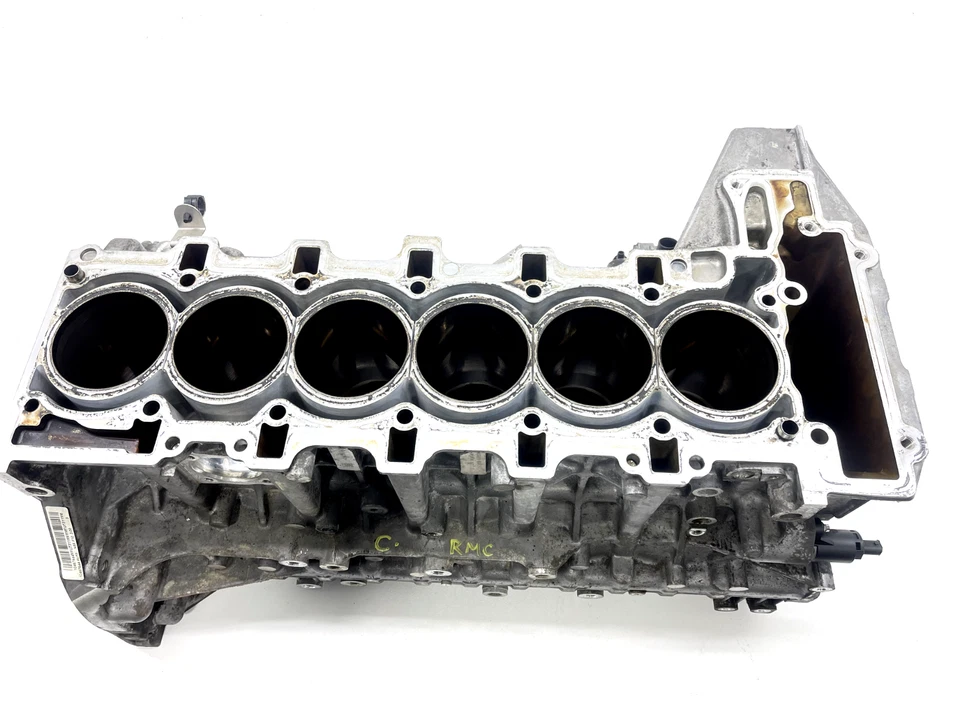 2010-2013 BMW 535xi F10 3.0L N55 TURBOCHARGED MOTOR DE 6 CILINDROS BLOCO CURTO - Imagem 3 de 4