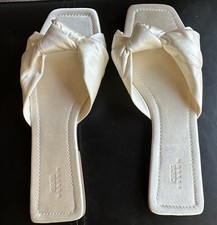 NEW Satin Wedding Shoes  Cream  Size 8