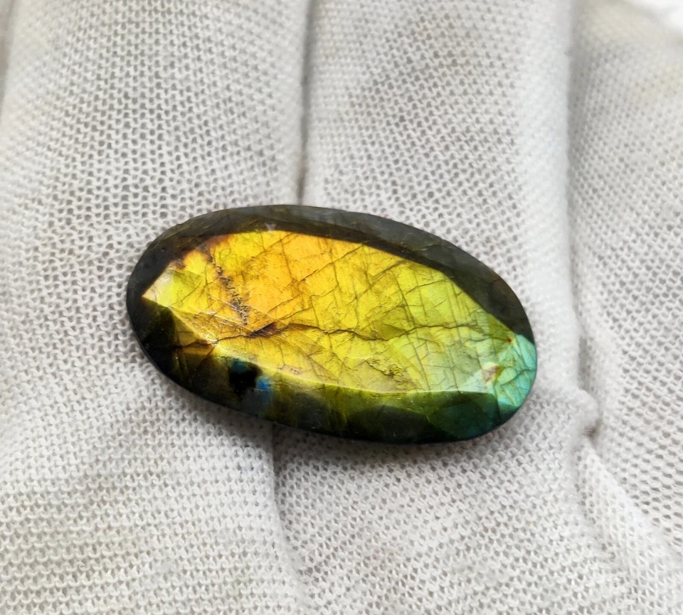 Natural Faceted Labradorite Gemstone Amazing Multi welo Fire Labradorite Stone - image 2 of 4