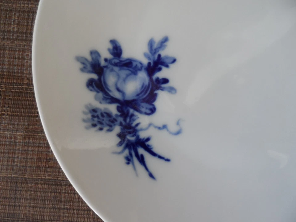 Plato de cena de porcelana rosa cobalto 3 Hutschenreuther Selb 9 7/8" Baviera Alemania Foto 2 de 4