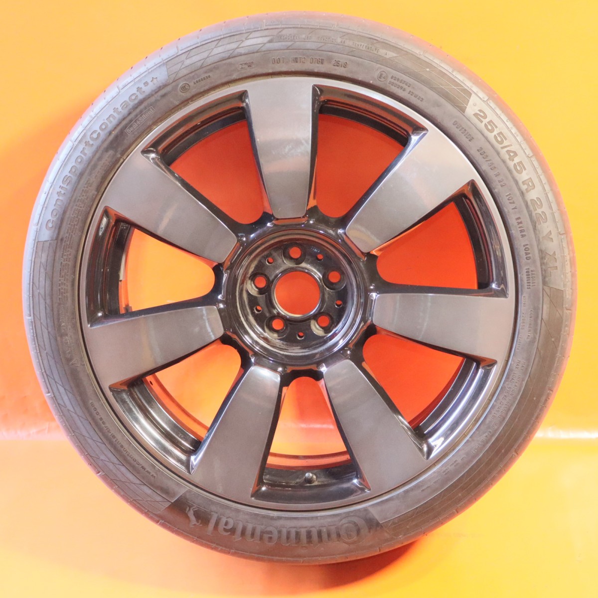 Rolls-Royce Cullinan 2019-2021 Front Wheel P/N 6882835