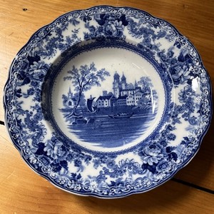 Antique Flow Blue “Togo” Soup Bowl With Scalloped Rim From Stoke, England FLAW