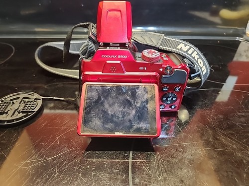Nikon COOLPIX B500 16.0MP 40x Digital Camera RED - FOR PARTS/REPAIR CORROSION - Picture 4 of 6