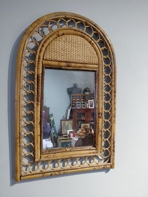 Vintage Spiegel Rattan Oval 55 cm hoch 35 cm breit.