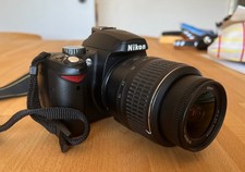 Nikon D90 12.3MP SLR Camera - Complete Kit w/ AF-S DX 18-55mm Lens - Excel. Cond