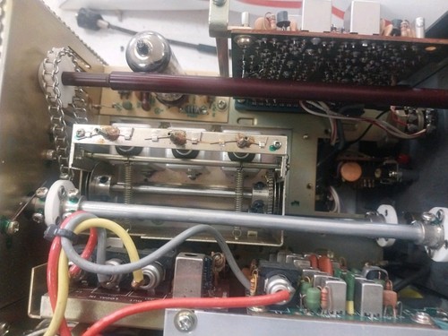 Yaesu FT-101ZD Transceiver Power Up TYLKO, Bez KABLA ZASILAJĄCEGO - NIE PRZEPROWADZONO TESTÓW - Zdjęcie 10 z 24