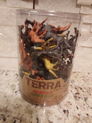 Terra By Battat Farm Animals 60 Piece Set New Nicely Detailed Ages 3+ NIB