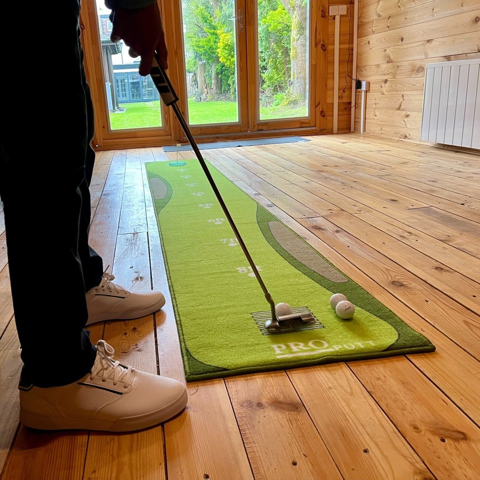 10ft PUTTING GOLF MAT W/ SILICONE HOLE eBay