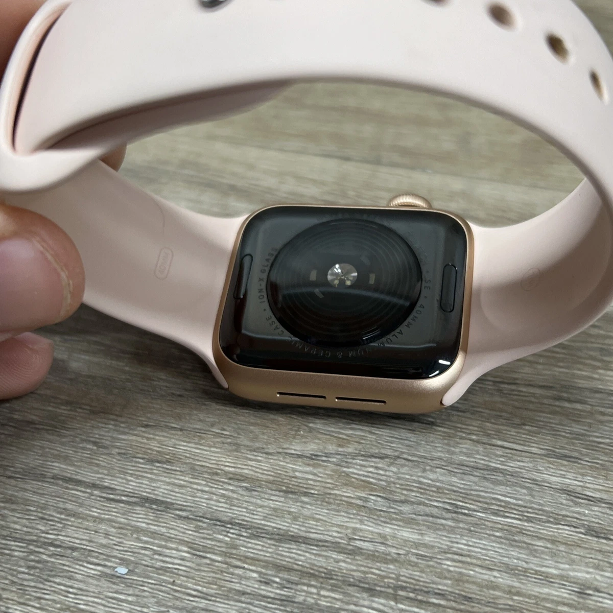 FOR PARTS Apple Watch Series SE GPS 40MM Rose Gold Model A2351