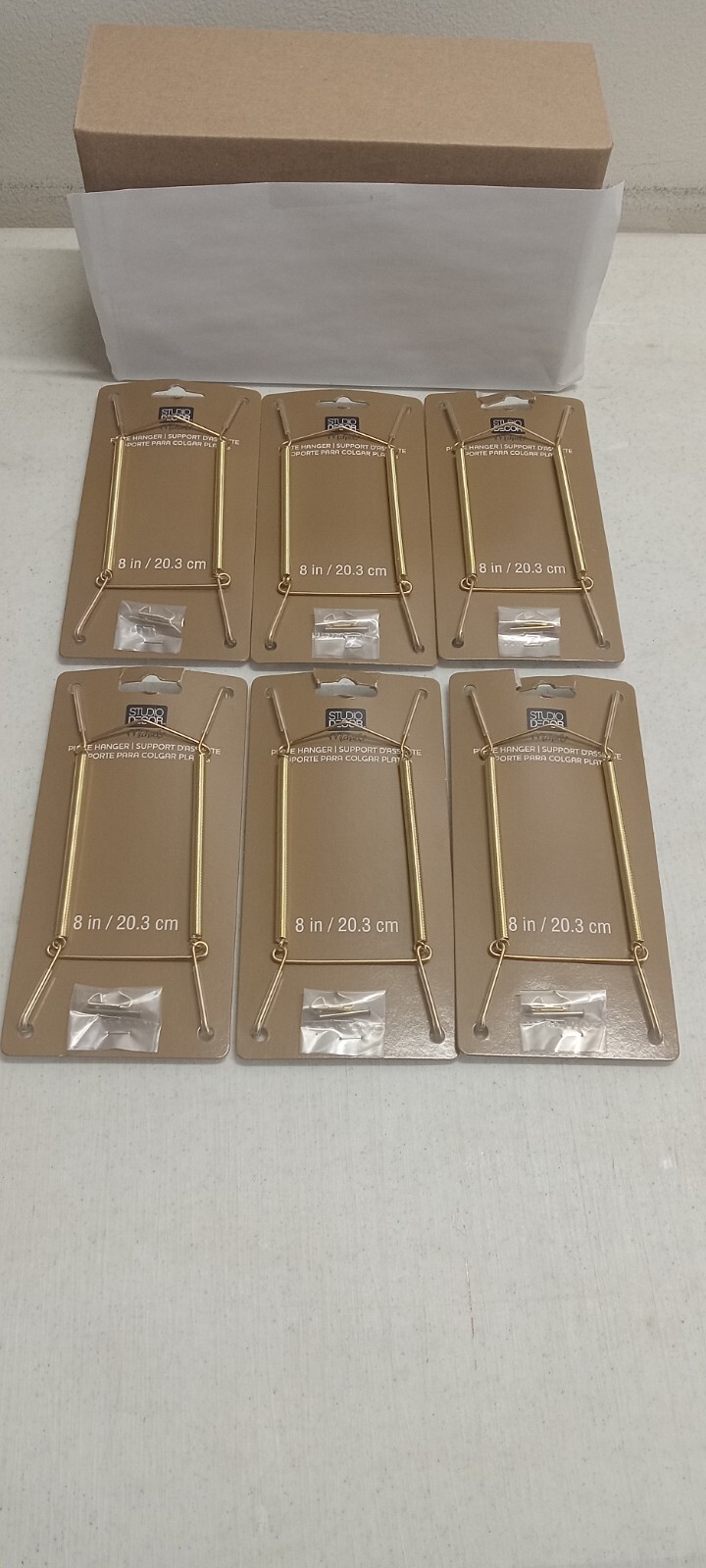 STUDIO DECOR PLATE HANGERS 8 INCH '' MICHAELS '' LOT OF 6 NEVER OPEN