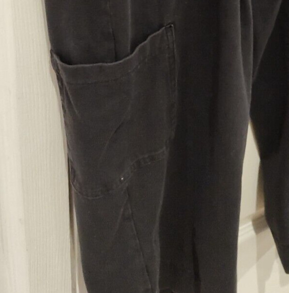 Black Capri Pants Basic Editions Women's Size Med… - image 2