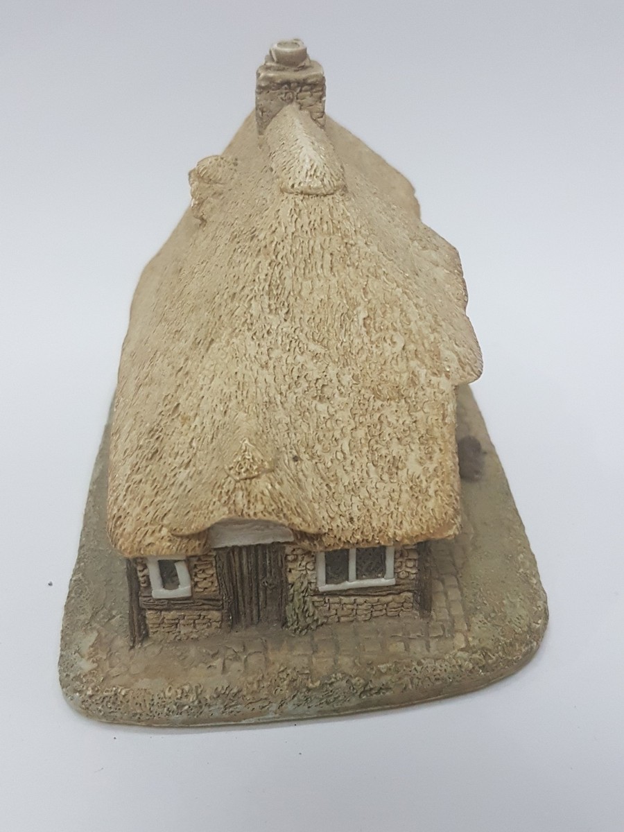 Vintage Rare Lilliput Lane Cottage - 