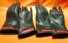 2 Pairs Salisbury D120 Class 0 Size 9 1/2