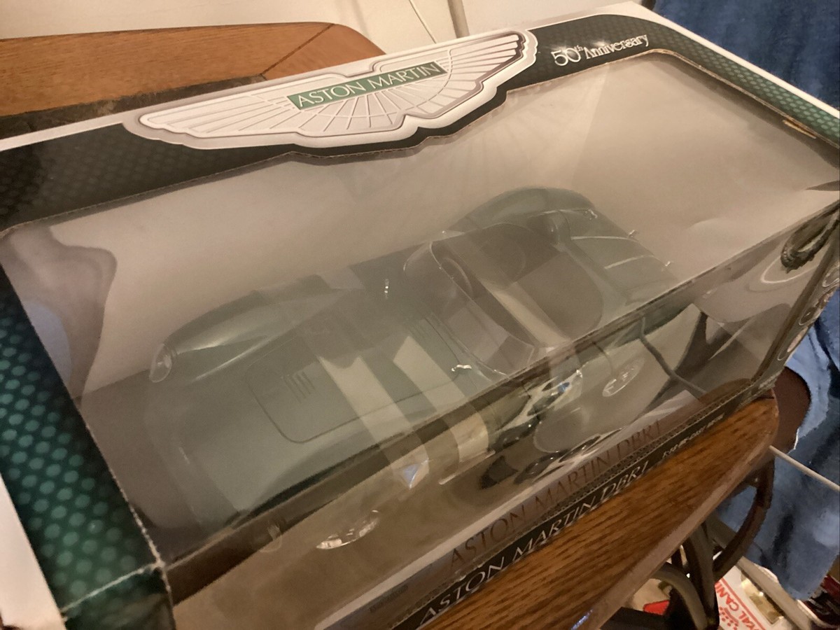 ジ*ス様 『絶版』1/18 Aston Martin DBR1 限定版ダイキャス Aston Martin Dbr1 1 18 Diecast Shelby Collectibles 1959