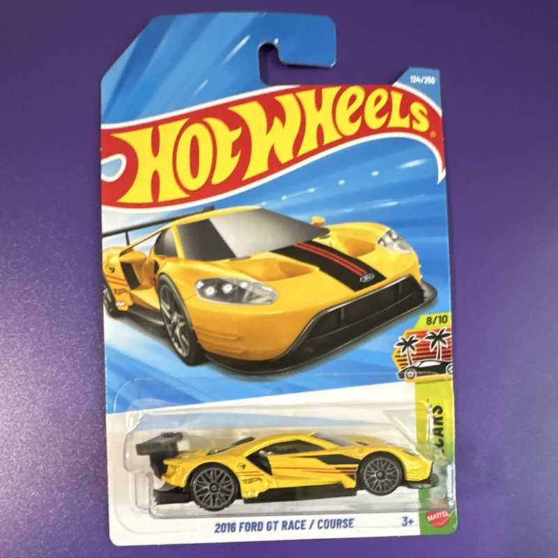 Hot Wheels 2016 Ford GT Race/Course Treasure Hunt