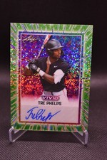 Tre Phelps Auto /8 2025 Leaf Vivid Green Speckle Georgia Bulldogs #BA-TP1