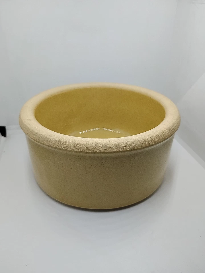 Cuenco de cerámica para perros R.R.P. Co Roseville OH EE. UU. 5,5" ancho gres amarillo de colección #200 Foto 4 de 4