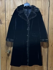Borgazia Fur Coat by Russel Taylor Lined Black Faux Fur Women's 12 Vintage USA