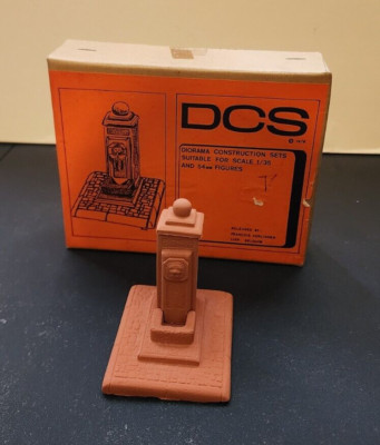Verlinden 1/35 54mm European Ceramic Pump / Fountain for Diorama