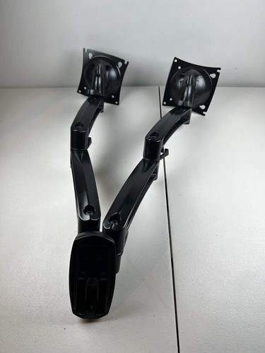 Chief Kontour K2W220 Articulating Wall Mount for Dual 10 to 30" Monitors (Black) - Picture 3 of 15