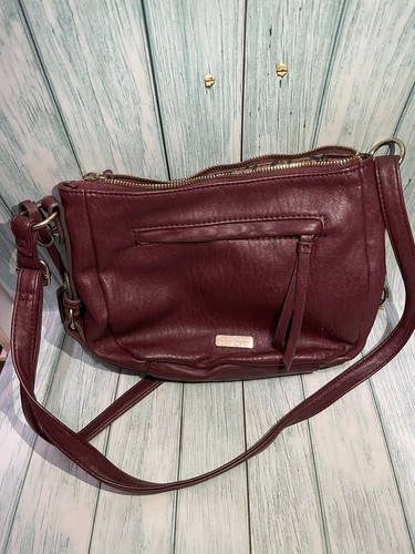 jessica simpson roxanne crossbody