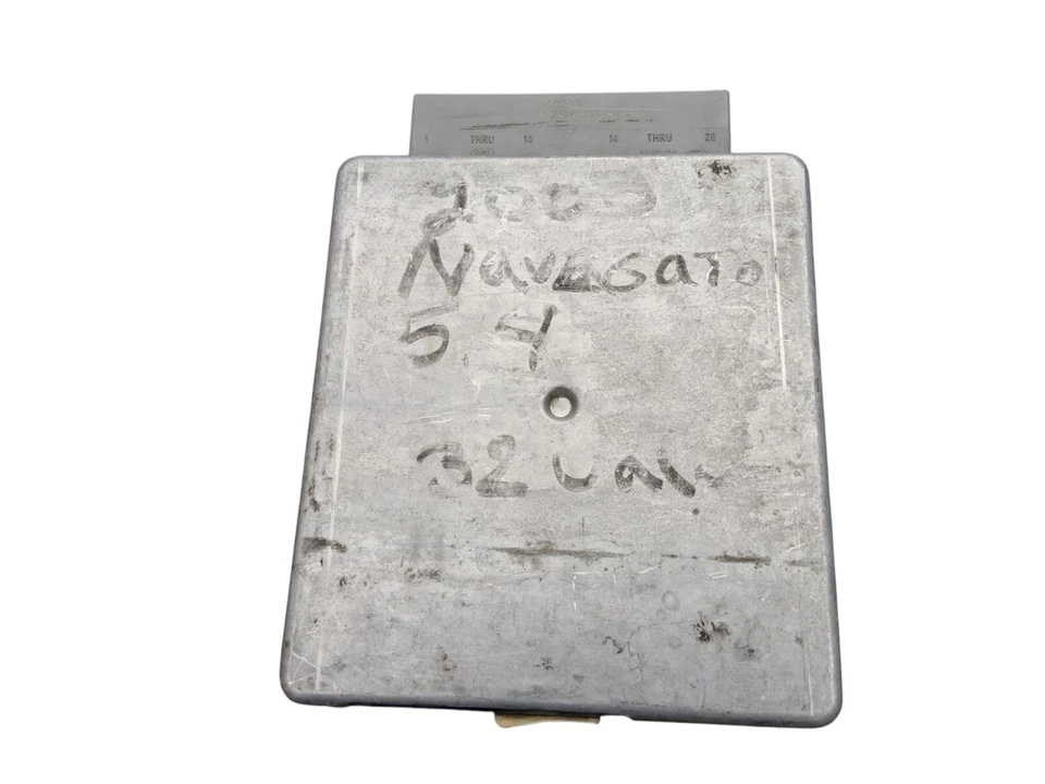 2000 Lincoln Navigator 5.4L ECU ECM Engine Control Module YL1F-12A650-AD - Image 4 of 4