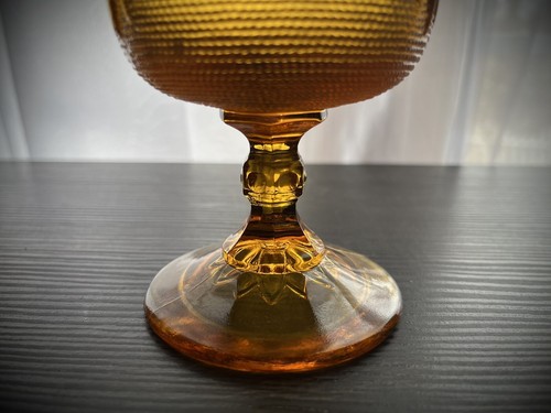 Indiana Tiara Vidrio Ámbar Patrón Sándwich Mesa Texturizada Copa de Vino - Imagen 3 de 7