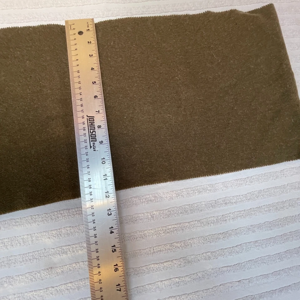 Raro Thomas Burberry 1835 100 % lana de cordero verde liso bufanda/chal borde con flecos Foto 4 de 4