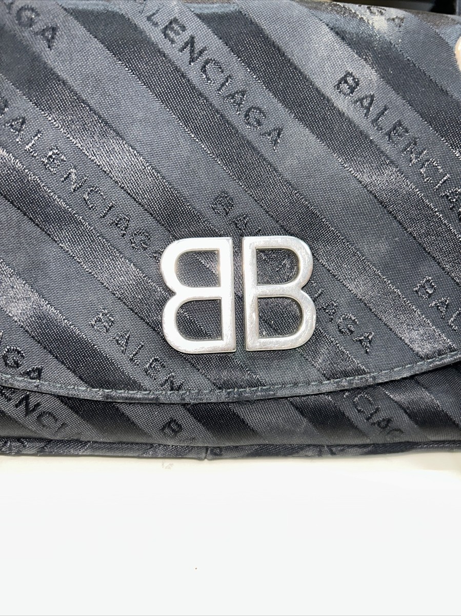 Balenciaga BB Logo Black Nylon Small Shoulder Bag | eBay Balenciaga BB Logo Black Nylon Small Shoulder Bag | eBay
