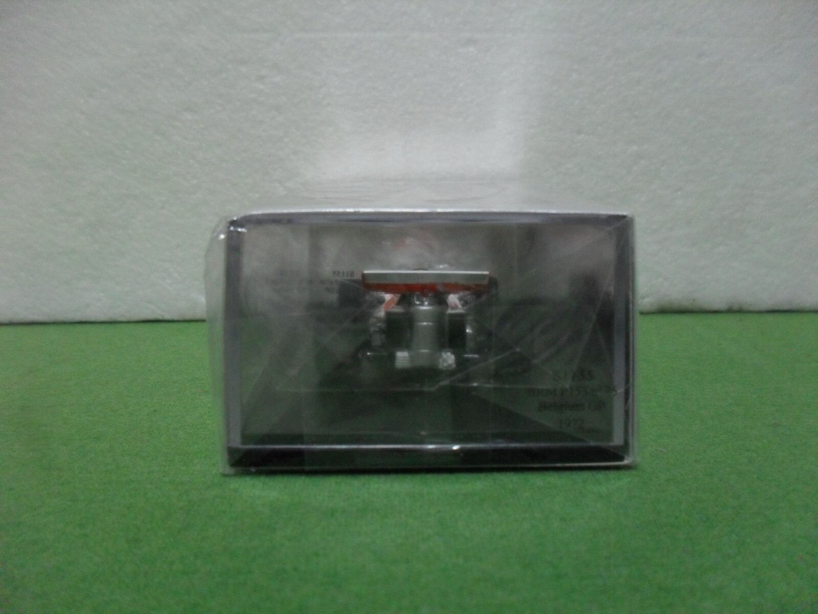 Picture 4 of 5