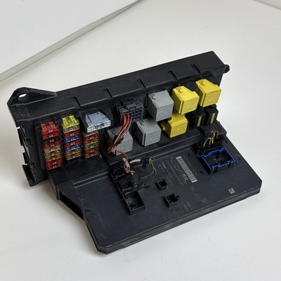 2014 MERCEDES SPRINTER ENGINE FUSE BOX RELAY MODULE A9069003502 OEM