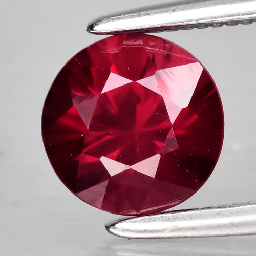 Grenat Rhodolite Naturel 4,21 Carats Rose Violacé - Non Traité - Taille Poire - Madagascar