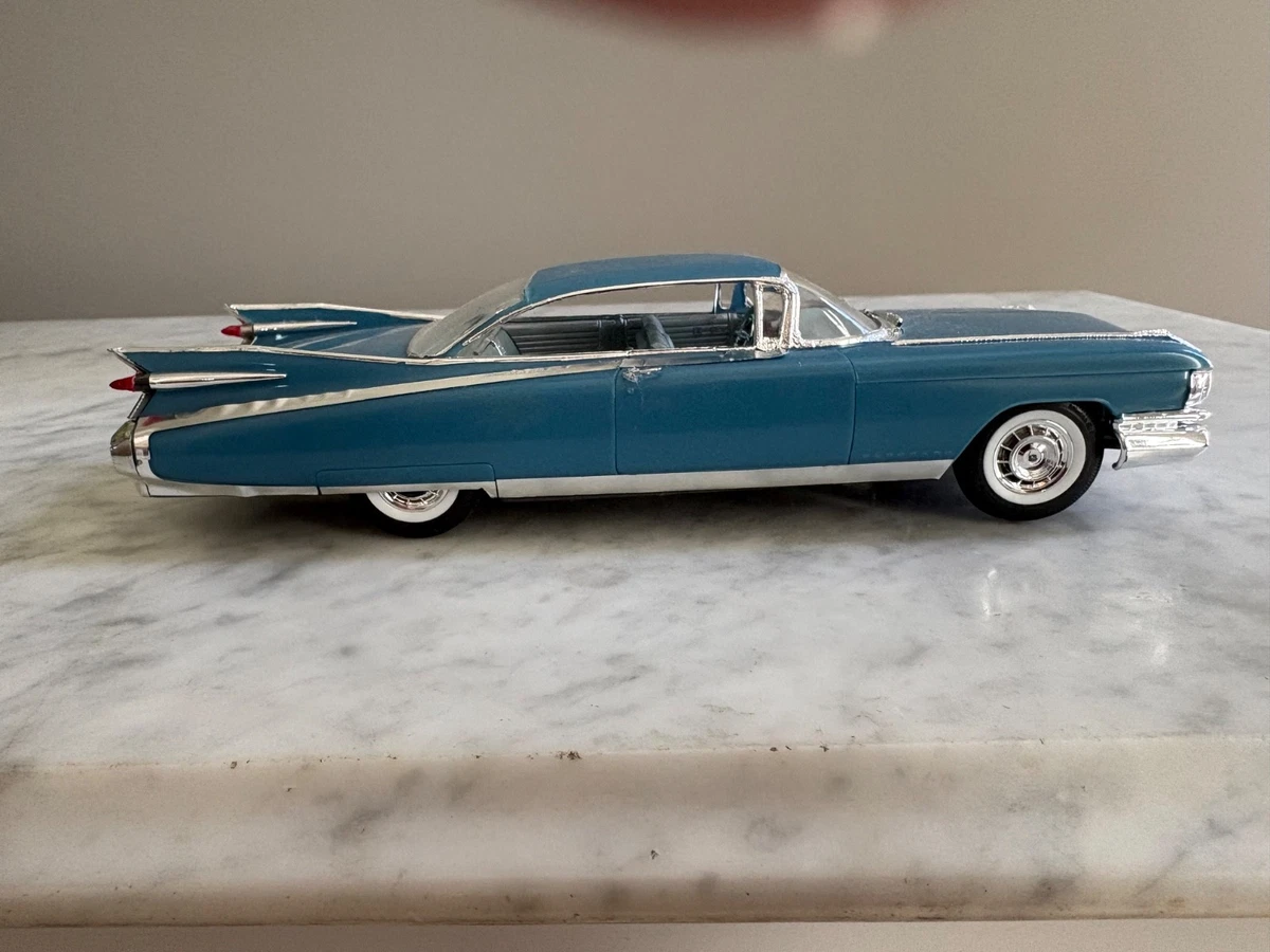 Cadillac Diecast & Toy 1:25 Scale for sale | eBay