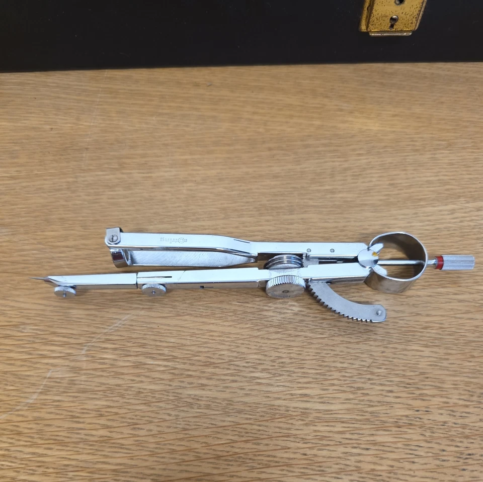 WEST GERMAN ROTRING TECHNICAL COMPASS. WITH ULANO SWITZERLAND ACCESSORIES - Image 2 of 4