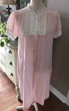 Miss Elaine Robe House Coat Pastel Pink Buttons Seersucker Duster Women S/M