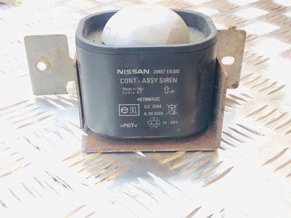 NISSAN PATHFINDER III R51 Sirène d'alarme 28487EB300 2.50 Diesel 2007 31810121 - Photo 1/1